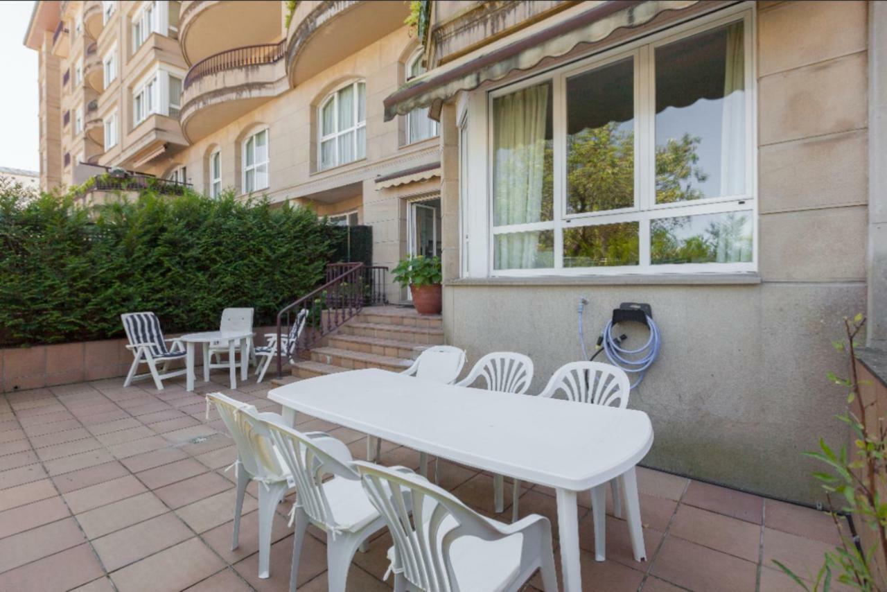 Апартаменты Ondarreta Beach & Terrace Сан-Себастьян Экстерьер фото